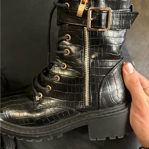 Nordstrom Rack Size 6 Black Croco Brand New Zip Up Women’s Heeled Runner Boots - Picture 6 of 16